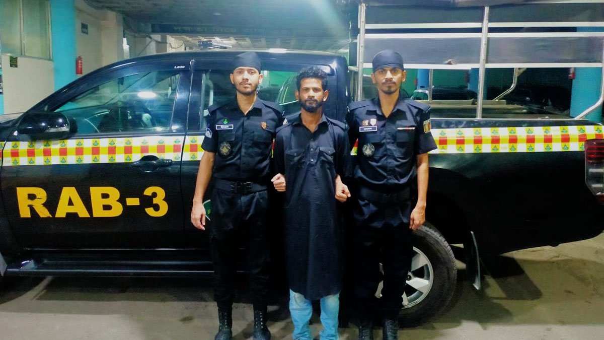ঘুমের ওষুধ খাইয়ে কিশোরীকে ধর্ষণ, আসামি গ্রেপ্তার