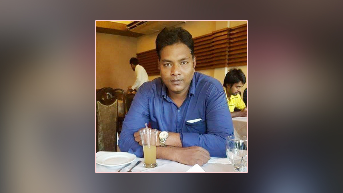 ওসিকে ধাক্কা, শিক্ষা উপমন্ত্রীর সেই বডিগার্ড ক্লোজড