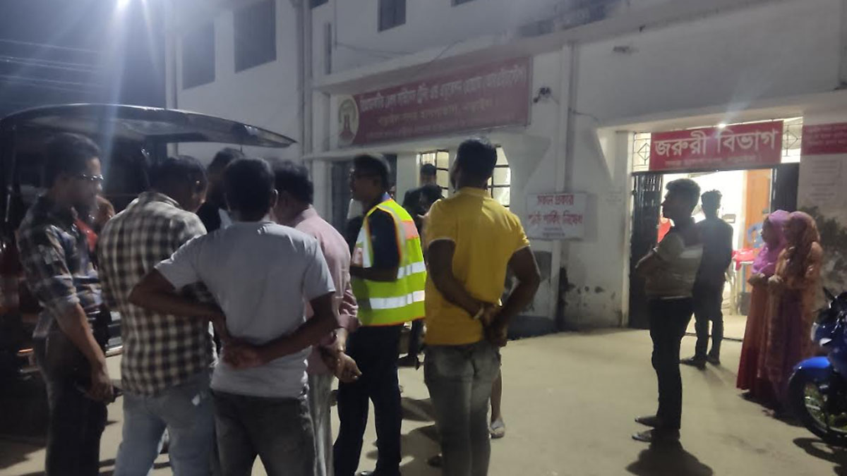 মসজিদের টাকার হিসাব নিয়ে তারাবির পর দুই পক্ষের সংঘর্ষ