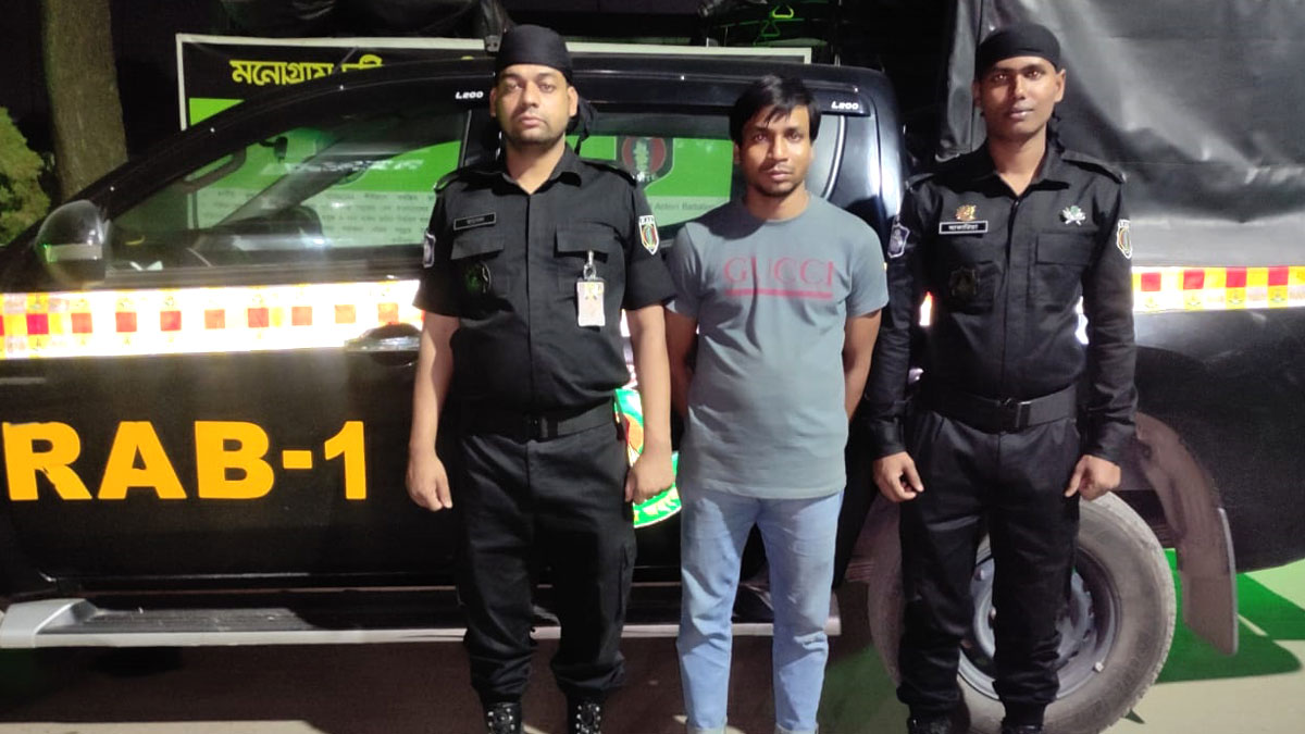 গুলশানে ৩৮০ ক্যান বিয়ারসহ কারবারি আটক