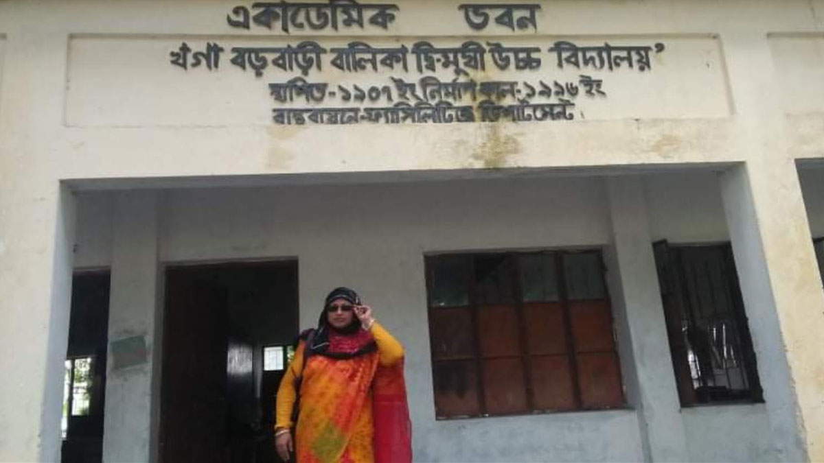 ‘পরীক্ষা দিতে না পেরে মেয়ের যদি কিছু হয়ে যায়, দায়ভার কে নেবে?’