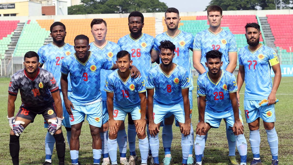 দুই ফ্লাইটে কলকাতা যাচ্ছে আবাহনী