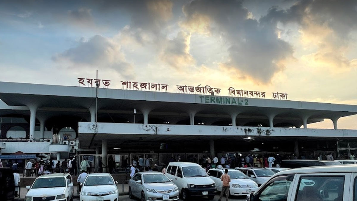 দুবাইগামী ফ্লাইটের যাত্রীর কাছ থেকে বৈদেশিক মুদ্রা উদ্ধার