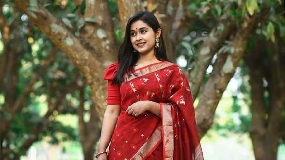 ভবনের ৬ তলা থেকে পড়ে ইবি ছাত্রীর মৃত্যু