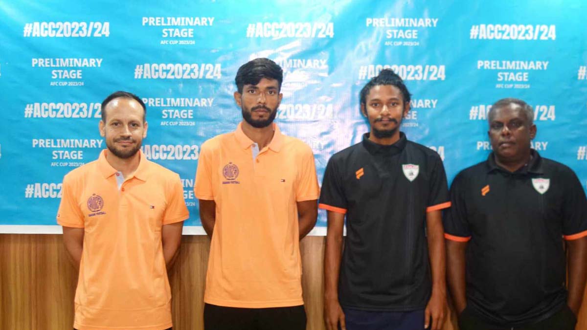 আবাহনী ম্যাচে আলোচনায় বৃষ্টি