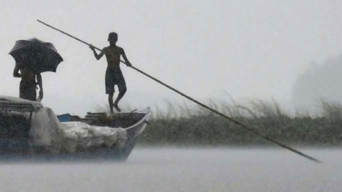 ৮০ কিমি বেগে ঝড় বয়ে যেতে পারে যেসব অঞ্চলে