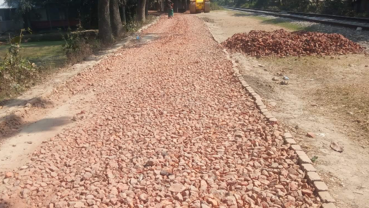 কোটি টাকার প্রকল্পে অনিয়ম, ঠিকাদারকে ৭ লাখ টাকা জরিমানা