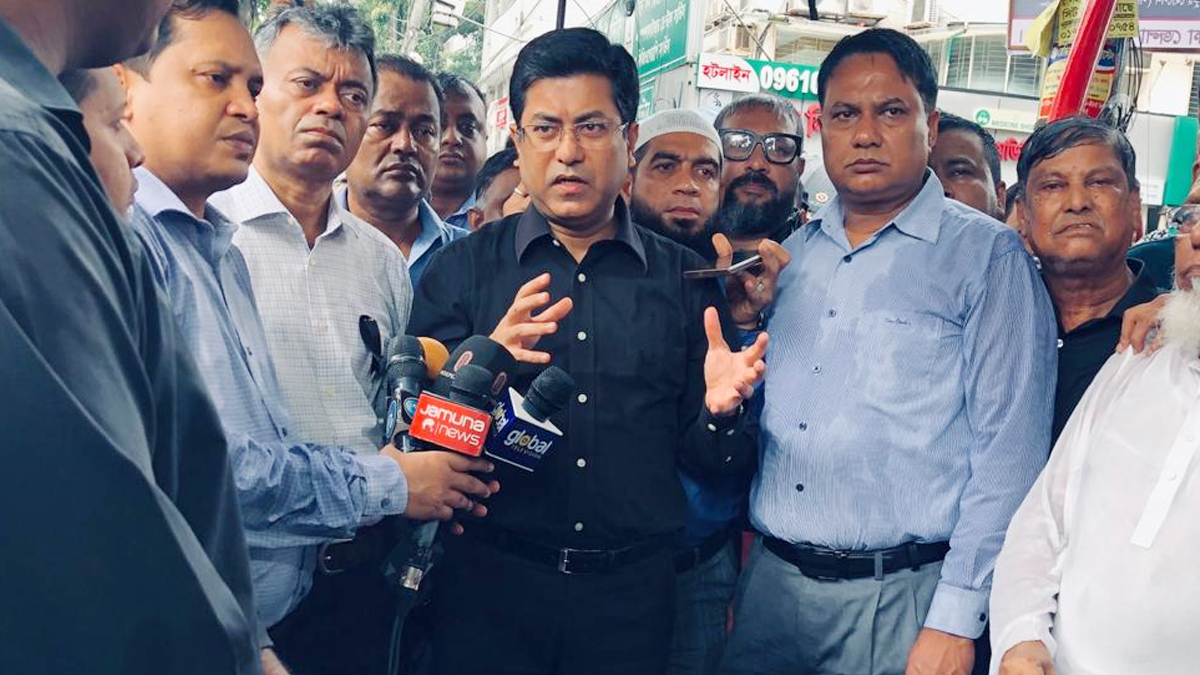 ঢাকা শহরে অনিবন্ধিত রিকশা চলতে দেওয়া হবে না : মেয়র তাপস