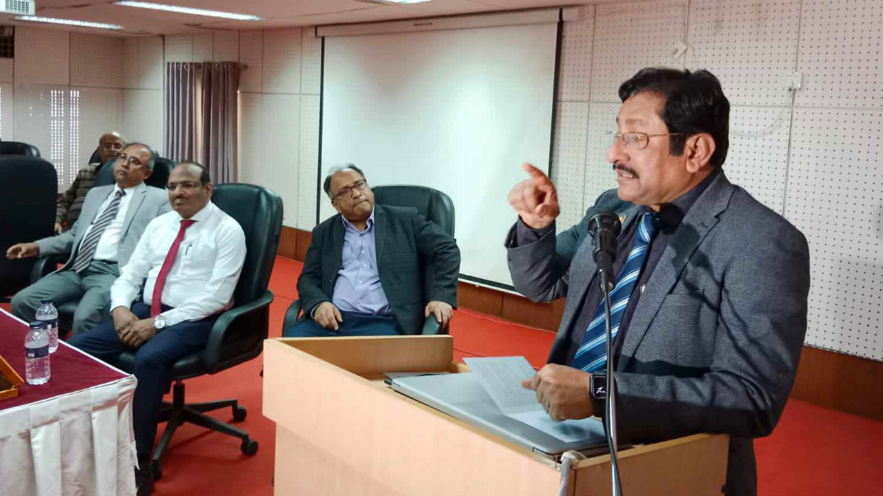 অস্ত্রোপচারের অপেক্ষায় ৭০০ শিশু হৃদরোগী