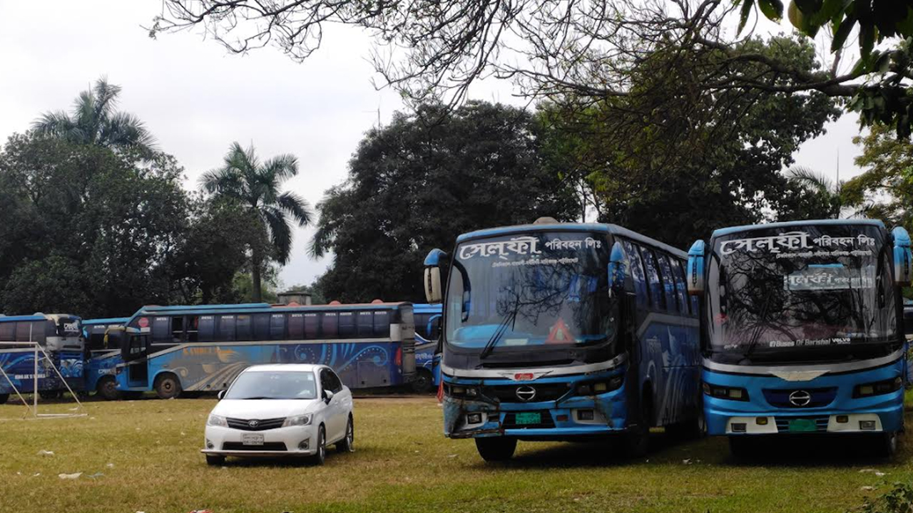 ১৩ লাখ টাকা ক্ষতিপূরণে ছাড়া হলো সেলফির ২৫ বাস