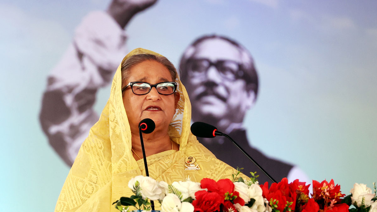 দেশের অর্থ অন্যকে দিয়ে দুর্নীতি করব, এই মানসিকতা আমাদের নেই