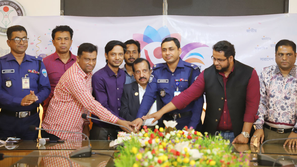 বর্ণাঢ্য আয়োজনে ব্রাহ্মণবাড়িয়ায় ঢাকা পোস্টের ২য় বর্ষপূর্তি উদযাপন