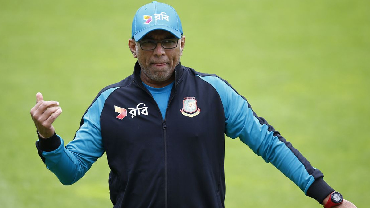 মিরপুরে হাথুরুর দ্বিতীয় ইনিংস শুরু