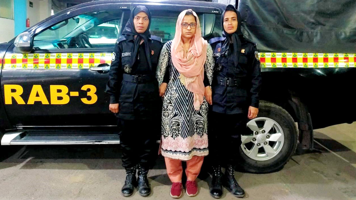 এএসআই কবির হত্যা মামলার যাবজ্জীবন সাজাপ্রাপ্ত রিয়া গ্রেপ্তার
