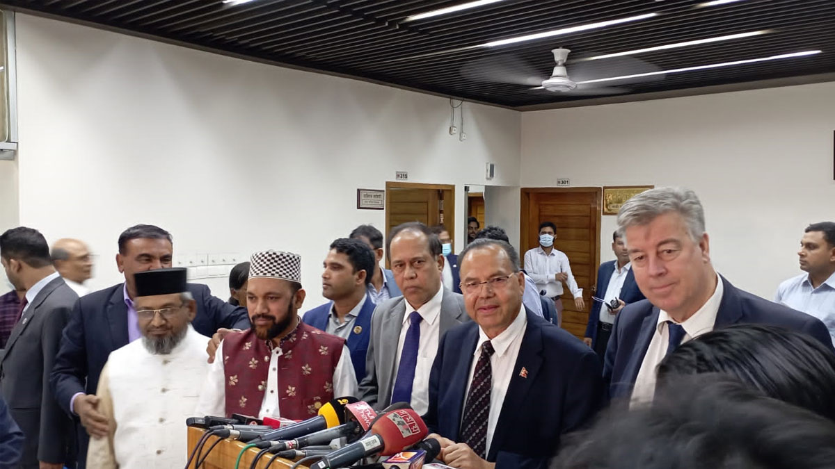 আগামী নির্বাচন শান্তিপূর্ণ ও পক্ষপাতহীন হবে : ইএমএফ