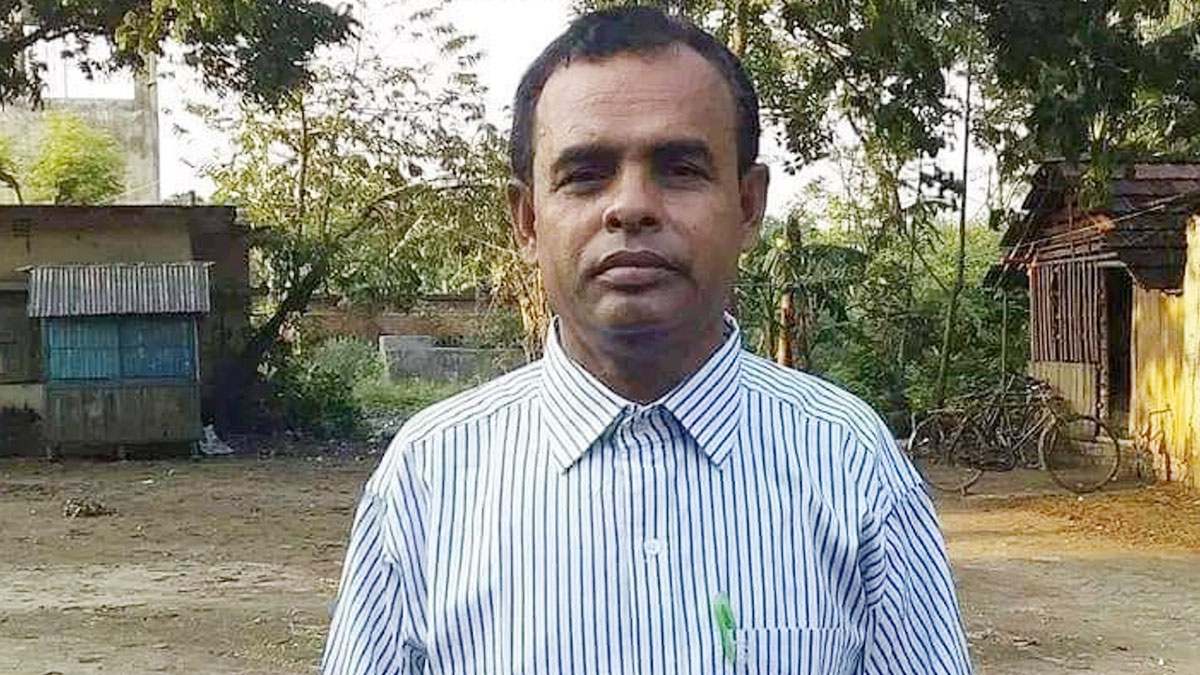 ইটবোঝাই ট্রাক্টরচাপায় কৃষি কর্মকর্তা নিহত
