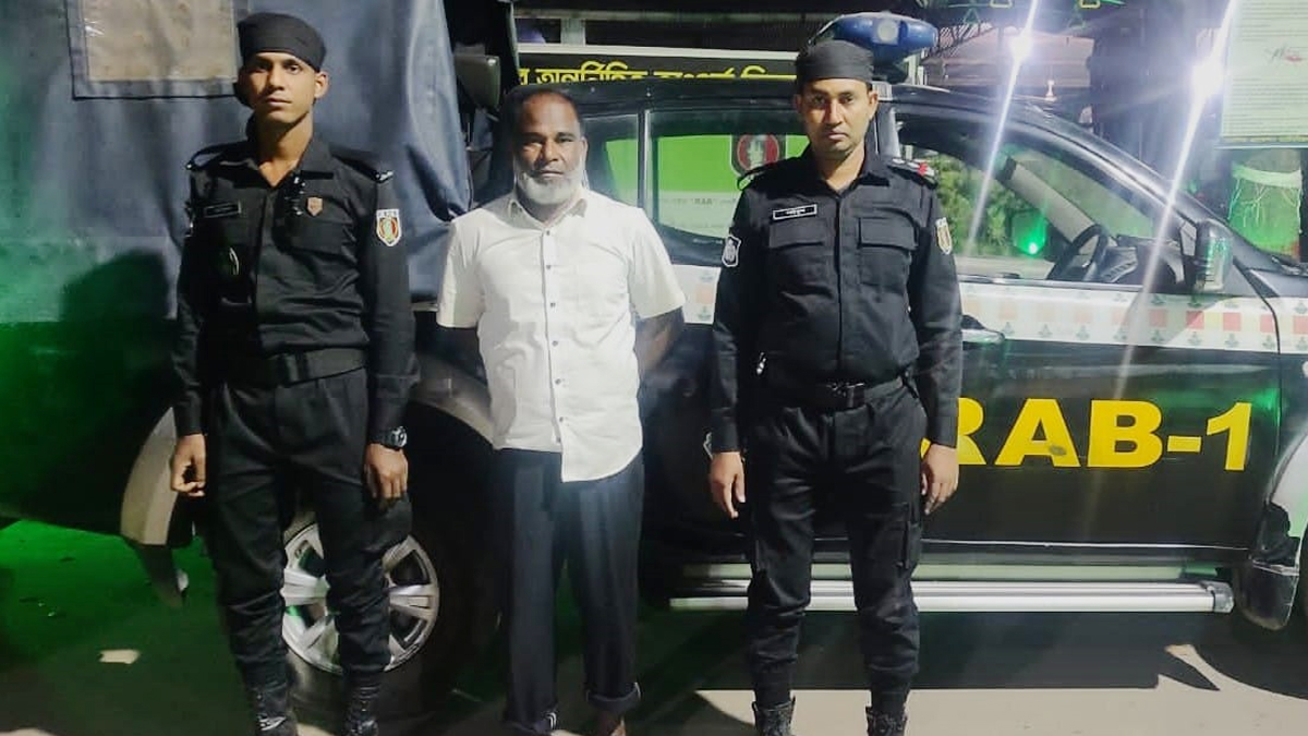 বনানীতে বিয়ার-বিদেশি মদসহ গ্রেপ্তার ১