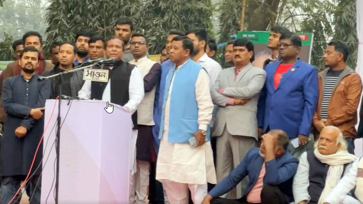 জিয়াউর রহমান কখনো নিজেকে স্বাধীনতার ঘোষক দাবি করেনি : মির্জা আজম