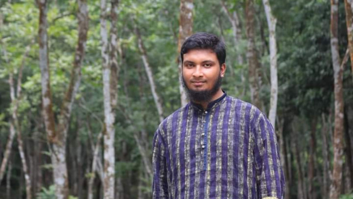 সড়কে প্রাণ গেল ঢাবি শিক্ষার্থীর
