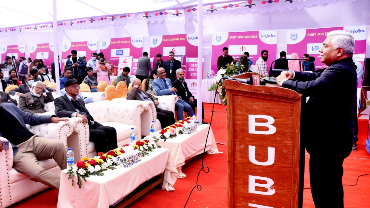 শিক্ষিত বেকার বাড়লেও শিল্পে জনবলের অভাব