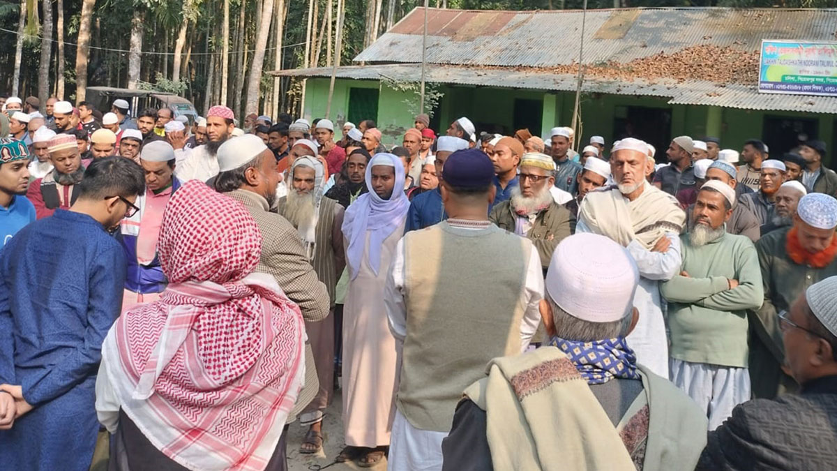 ভাইয়ের মৃত্যুর শোকে মারা গেলেন বোন, পাশাপাশি দাফন