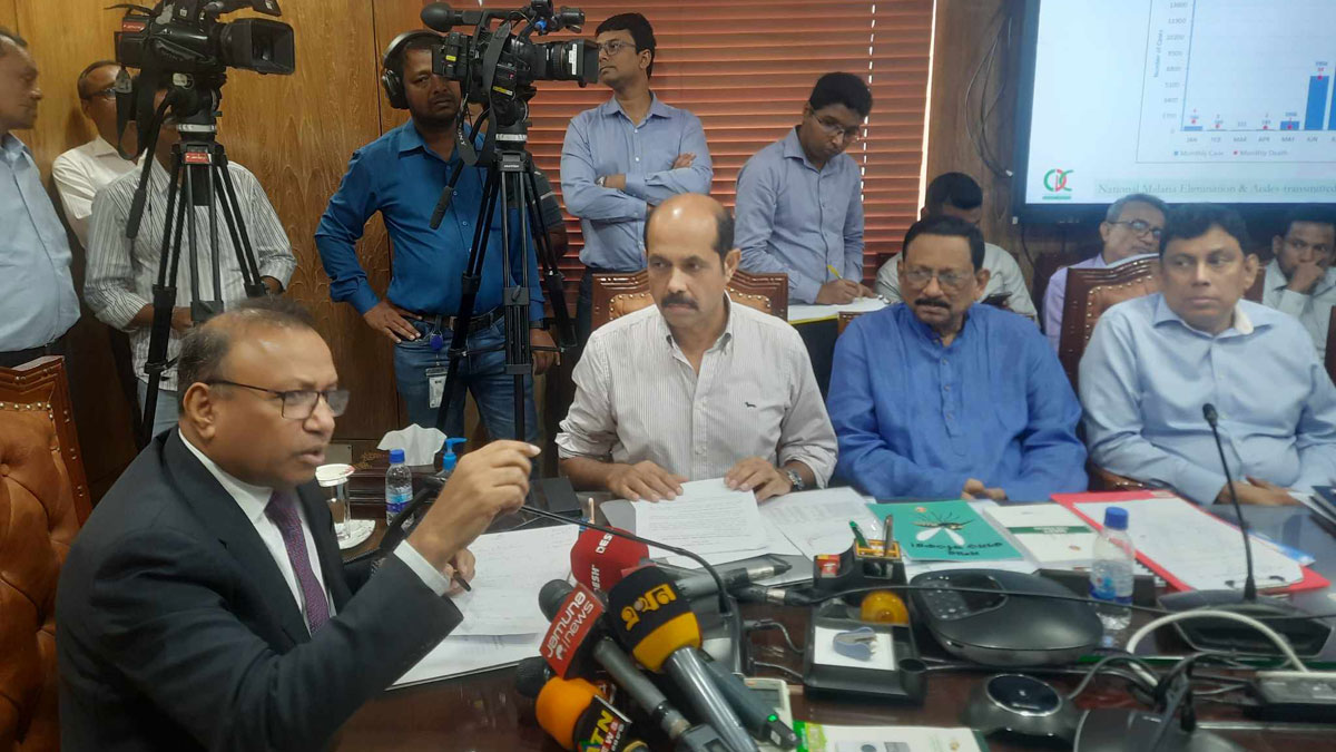 এডিসের লার্ভা পেলে নির্মাণ কাজ বন্ধ করে দেওয়া হবে : মেয়র আতিক