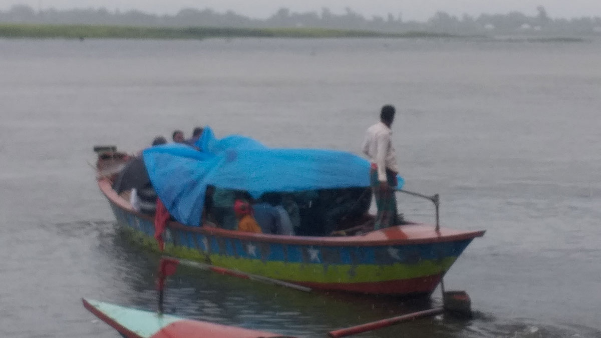 ‘ব্রিজ অইবো শুনতে শুনতে বুড়া হইয়া গেলাম’