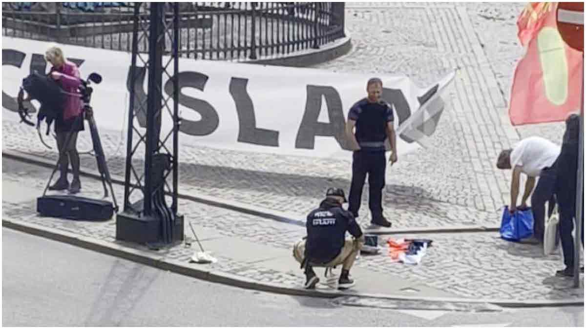 এবার ডেনমার্কে কোরআন পোড়ালো মুসলিমবিরোধীরা