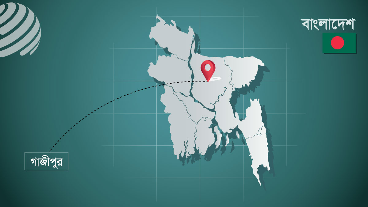 গাজীপুরে চলন্ত পিকআপে আগুন