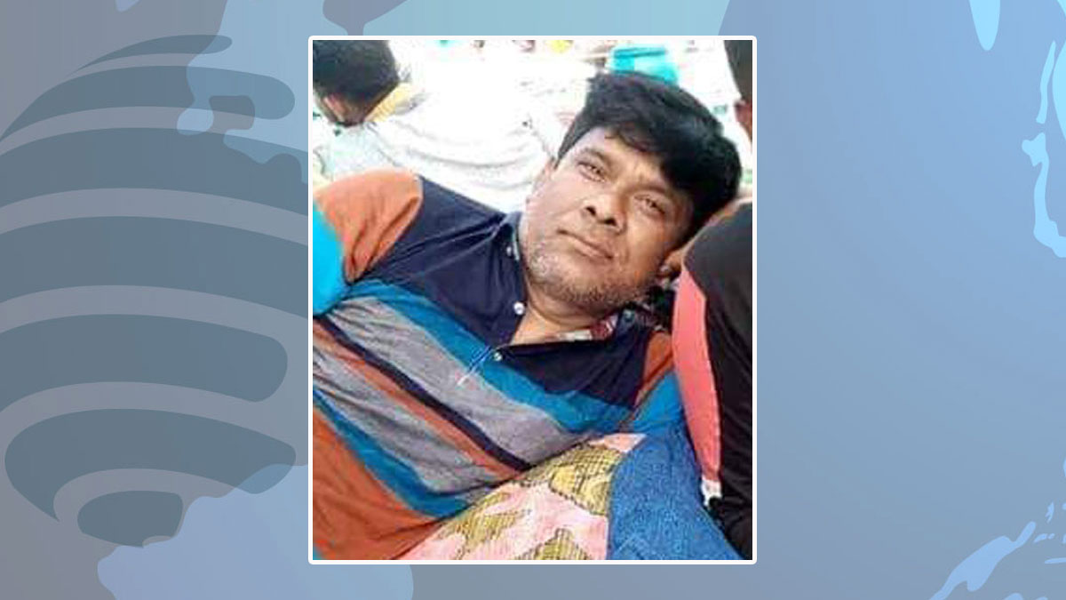 নিজ বাড়িতে শোকেসের কাচে গলা কেটে ইউপি সদস্যের মৃত্যু