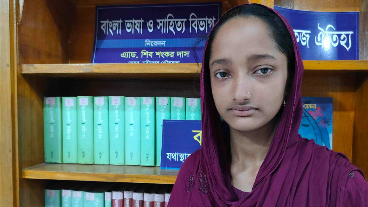 কাঁথা সেলাইয়ের ফাঁকে পড়ালেখা করেও ‘এ প্লাস’ পেল সুমাইয়া