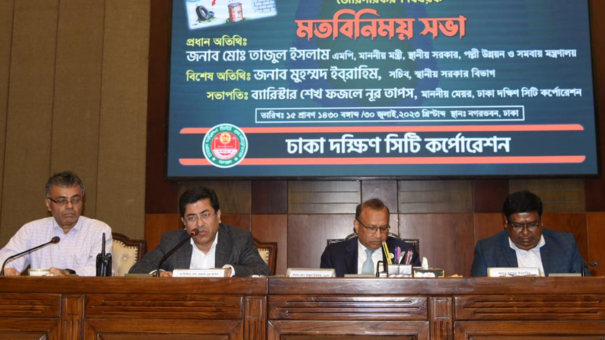 ডেঙ্গু নিয়ন্ত্রণে পুরো মৌসুমে কার্যক্রম চালিয়ে যাব : মেয়র তাপস