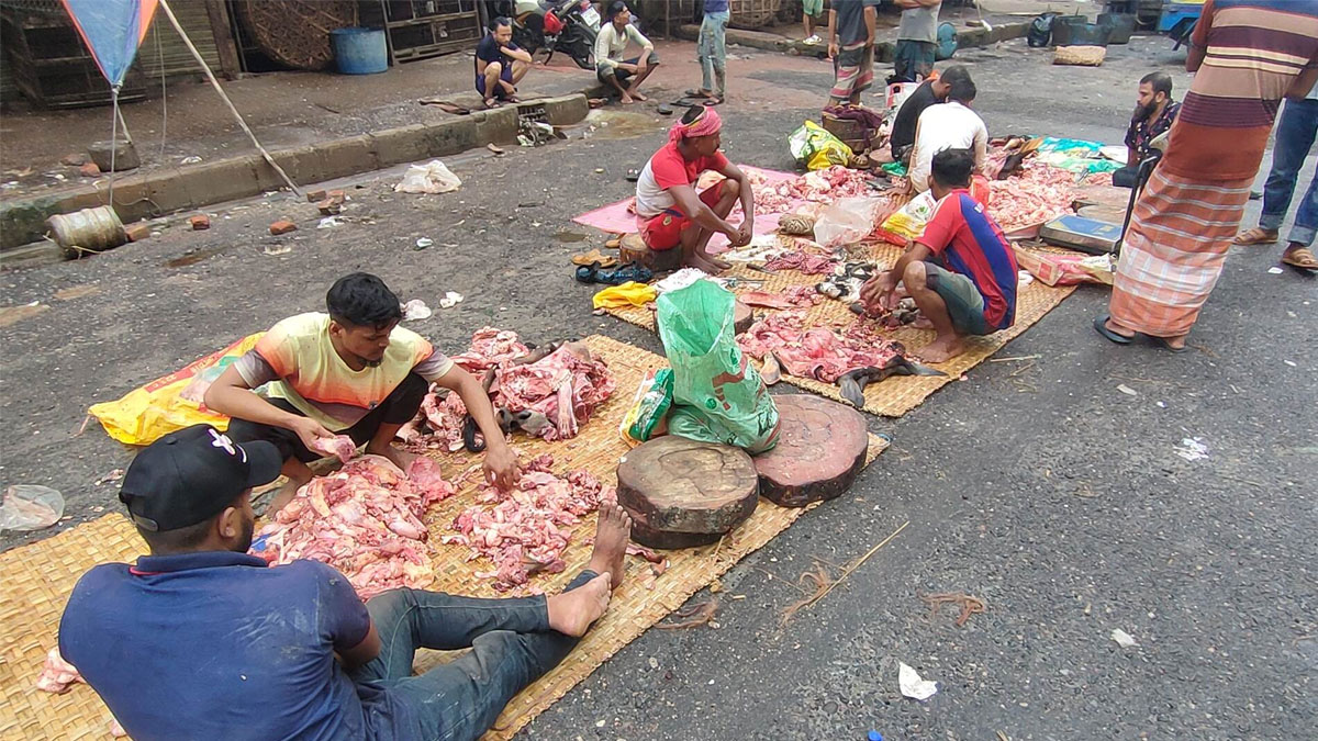 ৬০০ টাকায় পাওয়া যাচ্ছে কোরবানির মাংস