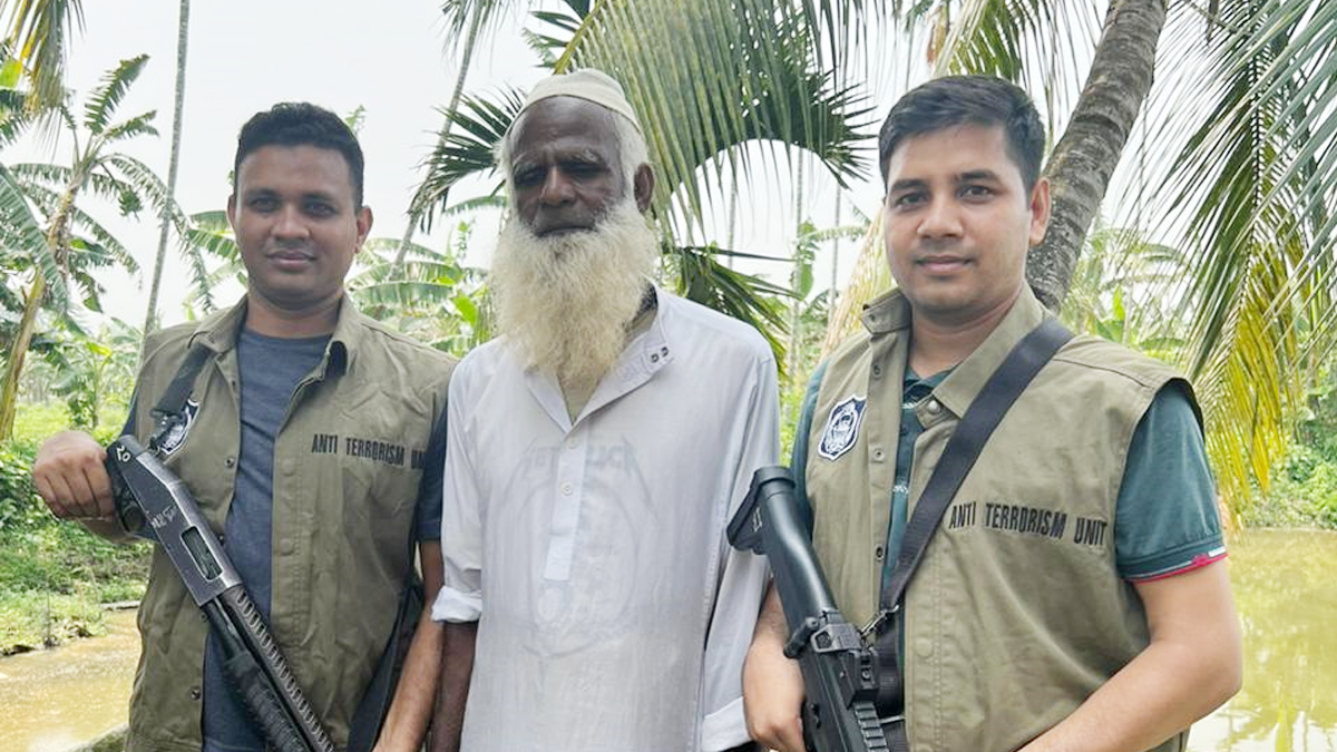 জেএমবির পলাতক জঙ্গি গ্রেপ্তার