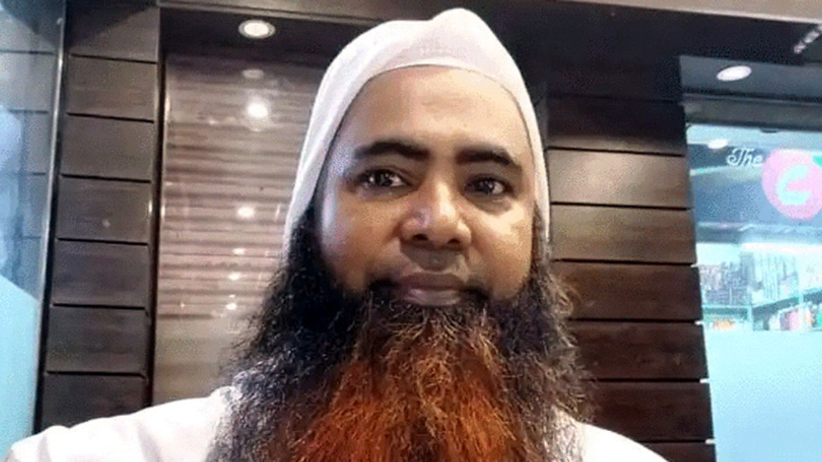 কুমিল্লার দেবিদ্বারের সেই ‘ভণ্ডপীর’ ইকবাল ঢাকায় গ্রেপ্তার 