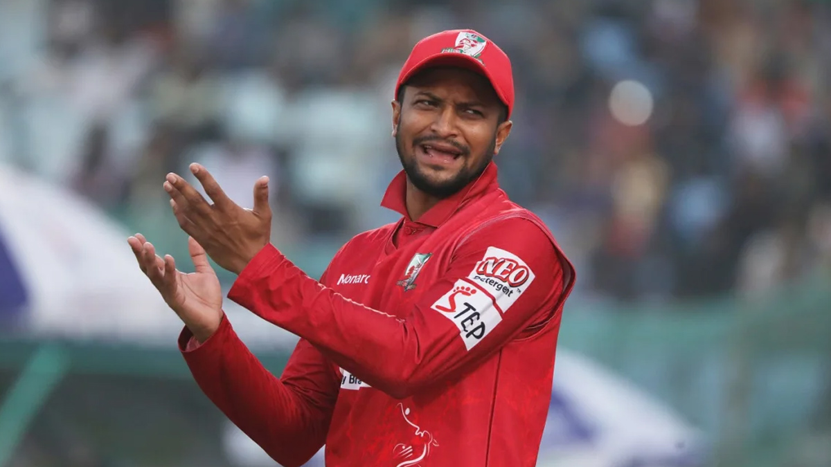 বিপিএলে বরিশালের হয়ে খেলবেন না সাকিব!
