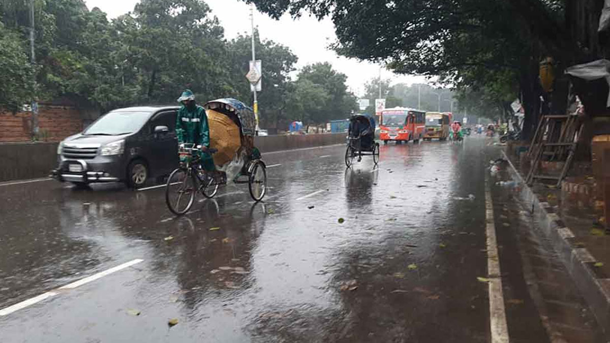 ভারী বর্ষণ হতে পারে কোথাও কোথাও