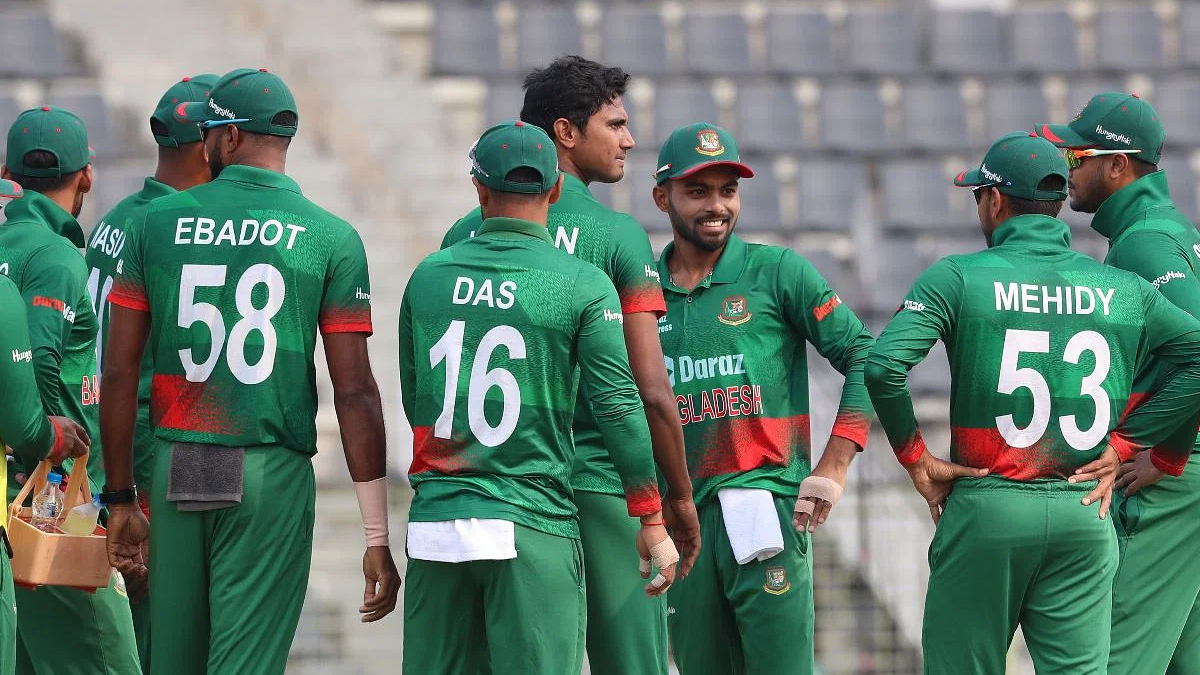 আইরিশ দুর্গে জোড়া আঘাত হাসানের
