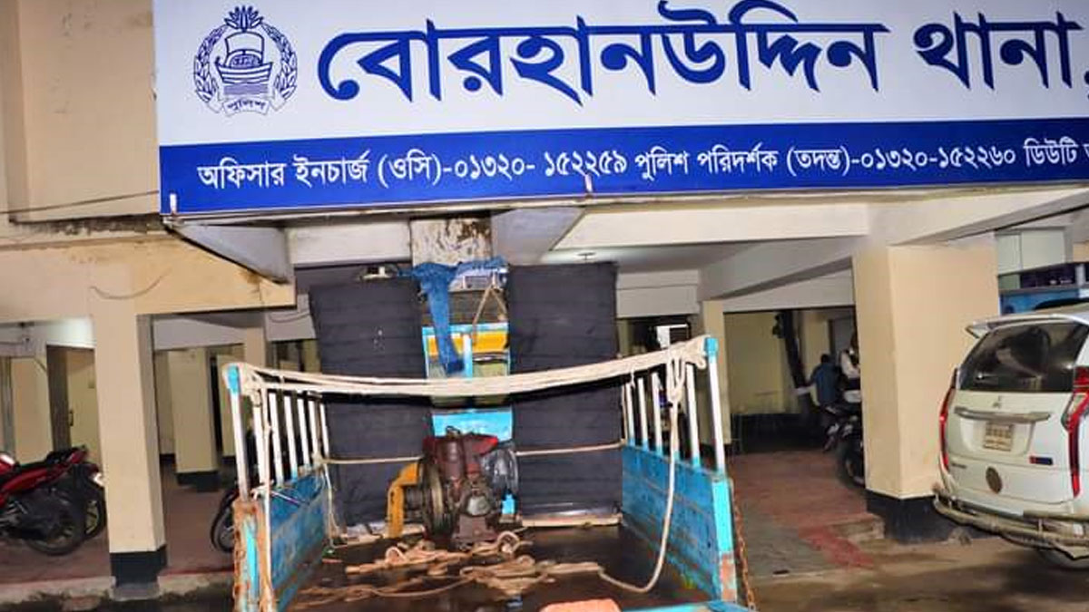 পিকআপে উচ্চস্বরে গান বাজিয়ে নাচানাচি, ২২ কিশোর আটক