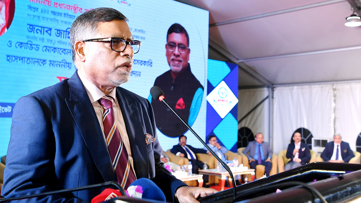 টাকা নয় মানুষের জীবনের কথা ভেবেছেন প্রধানমন্ত্রী