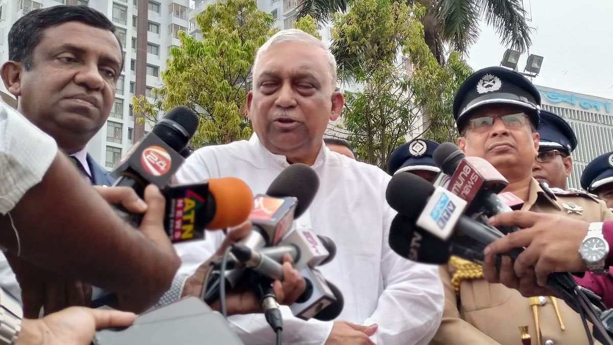 বঙ্গবন্ধুর কয়েকজন পলাতক খুনিকে ফিরিয়ে আনার চেষ্টা চলছে