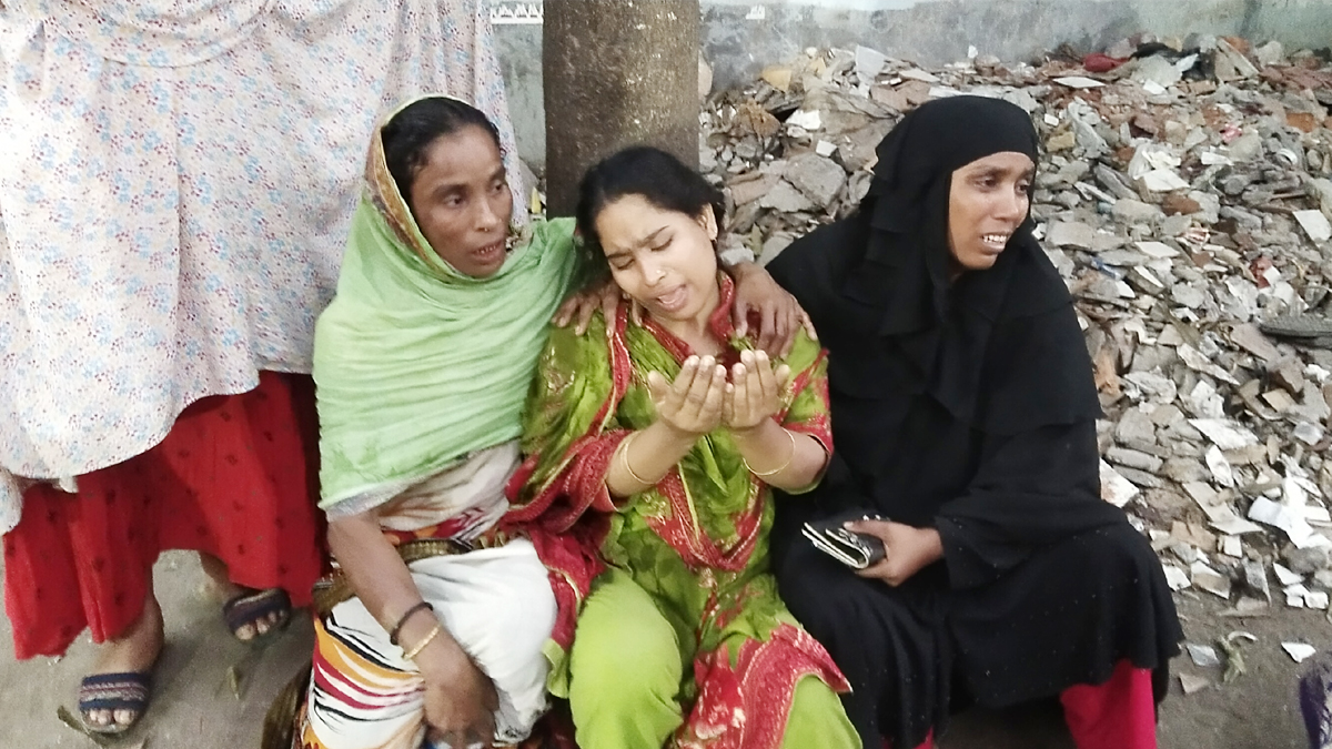 সবুজবাগে নির্মাণাধীন ভবন থেকে পড়ে আহত রাজমিস্ত্রির মৃত্যু