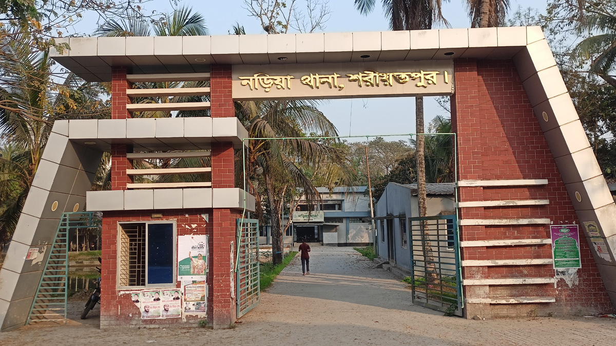 মাছ ধরতে গিয়ে বজ্রপাতে ৩ জন নিহত