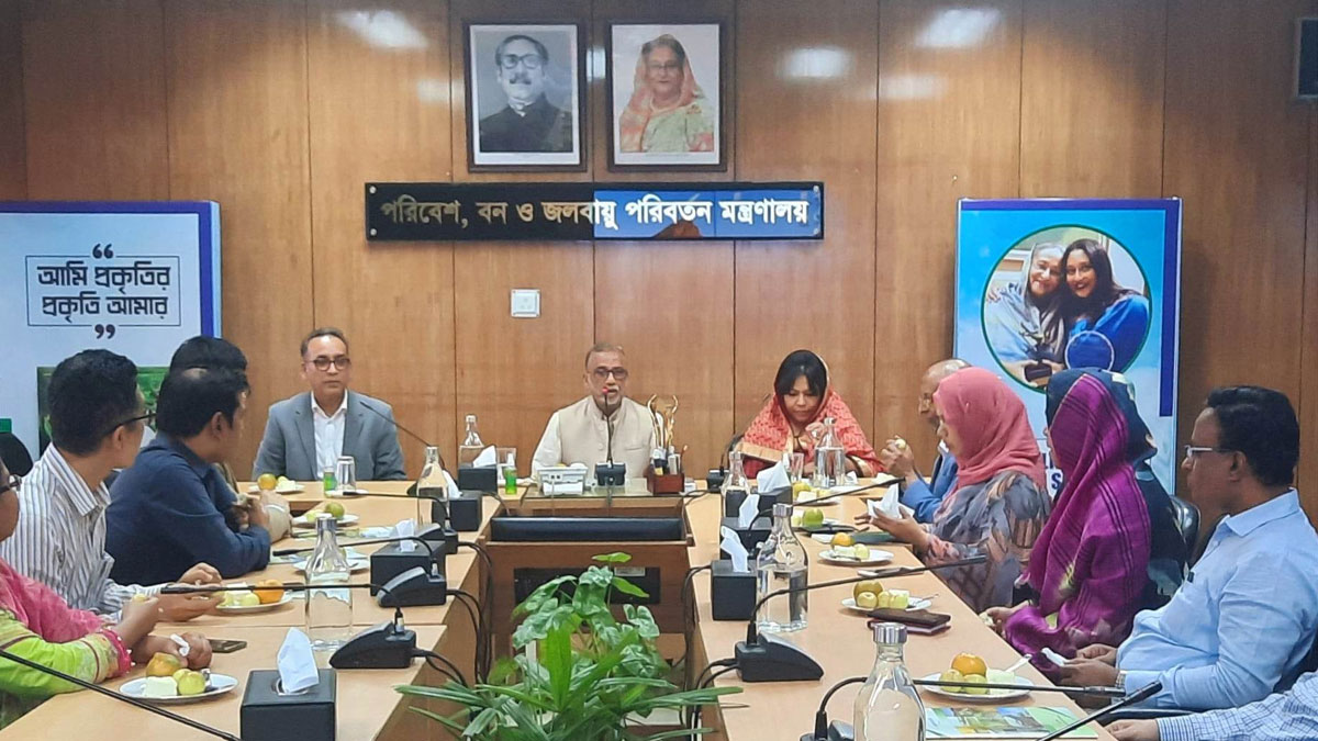 দেশকে দূষণমুক্ত করতে সম্ভাব্য সবকিছু করা হবে : পরিবেশমন্ত্রী