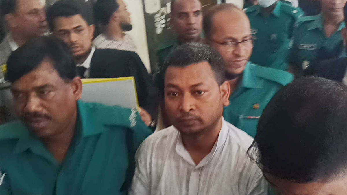 সুপ্রিম কোর্ট বার নির্বাচনে সংঘর্ষ : আইনজীবী রিমান্ডে