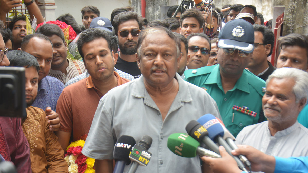 নিত্যপণ্যের দাম ক্রমান্বয়ে কমছে : বাণিজ্যমন্ত্রী