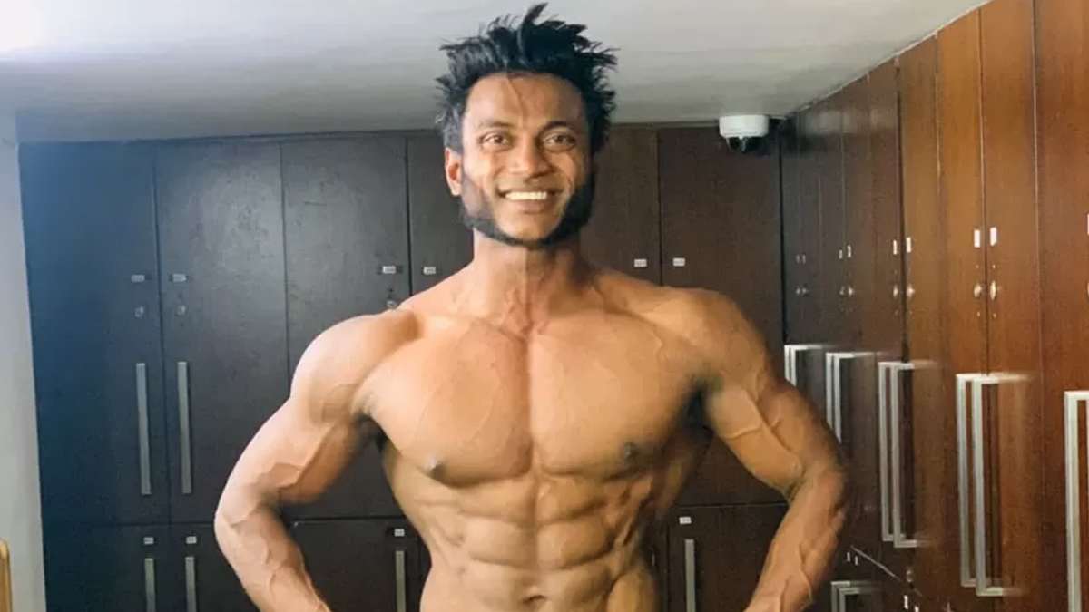 পুরস্কারে লাথি মারার ঘটনায় তদন্ত রিপোর্ট