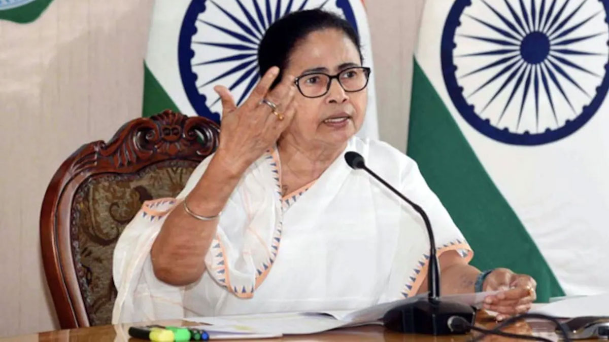 অমর্ত্য সেনের বাড়ির বাইরে মন্ত্রীদের অবস্থান নেওয়ার নির্দেশ মমতার