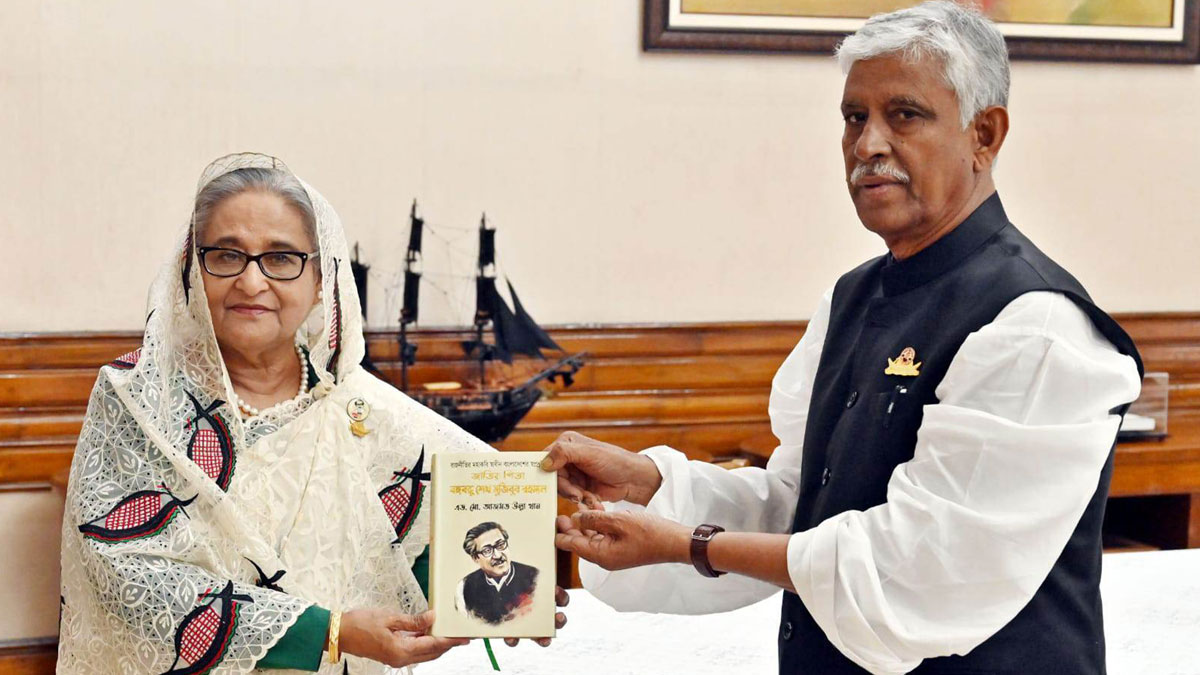 প্রধানমন্ত্রীর সঙ্গে সাক্ষাৎ করেছেন আজমত উল্লা খান