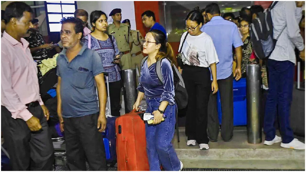 উত্তপ্ত মণিপুর থেকে পালাচ্ছেন লোকজন, মিজোরামে শরণার্থীর ঢল